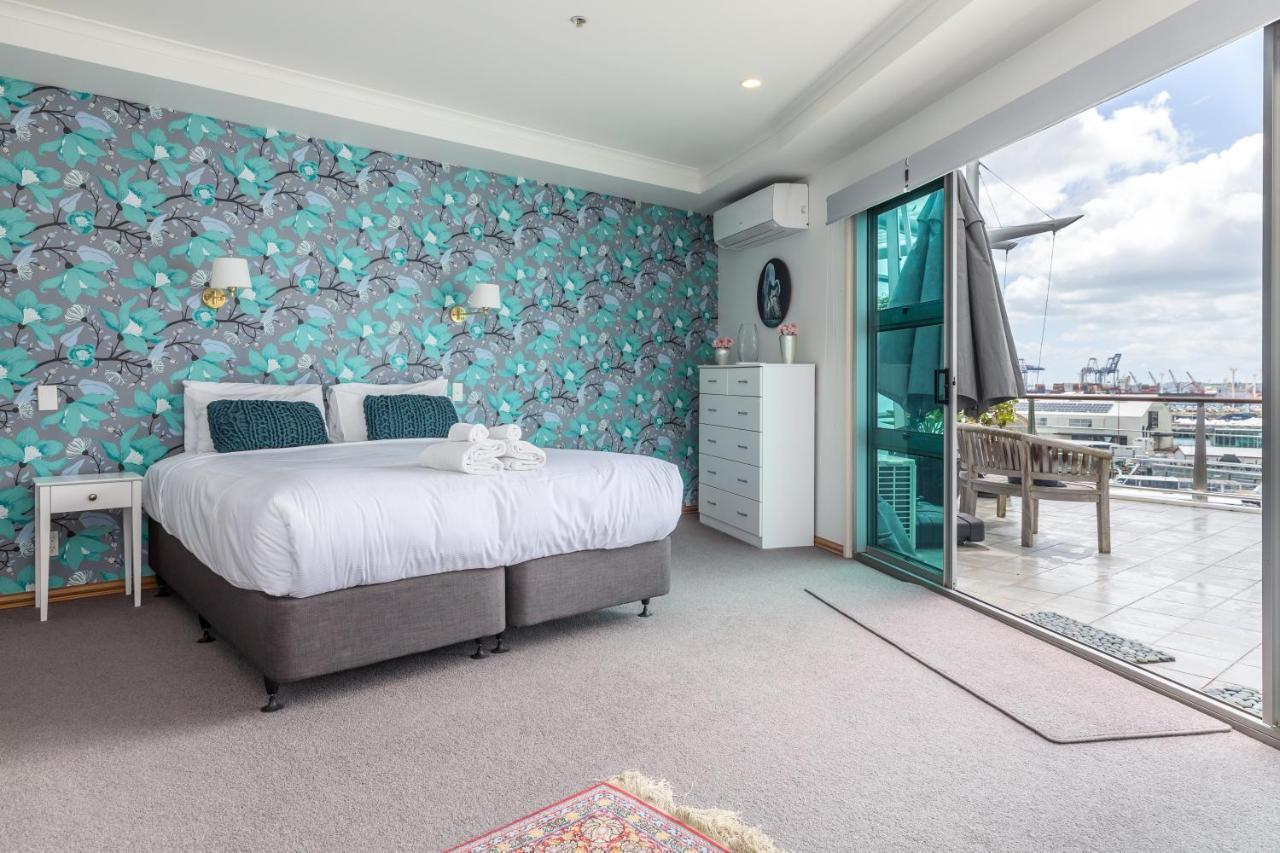 Stunning Waterfront Location With Huge Balcony! Leilighet Auckland Eksteriør bilde